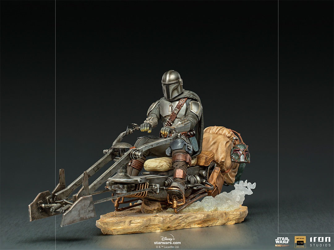 The Mandalorian on Speederbike Star Wars: The Mandalorian image 2
