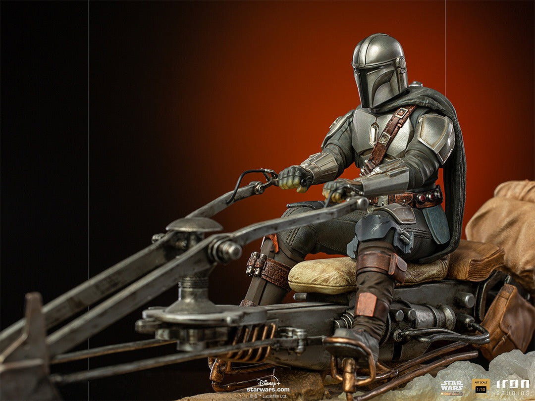 The Mandalorian on Speederbike Star Wars: The Mandalorian image 8