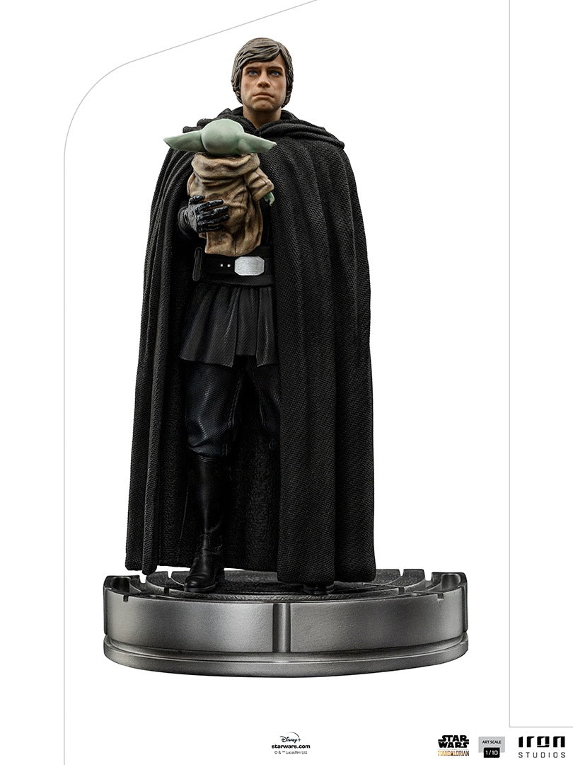 Luke Skywalker and Grogu - Star Wars: The Mandalorian image 4
