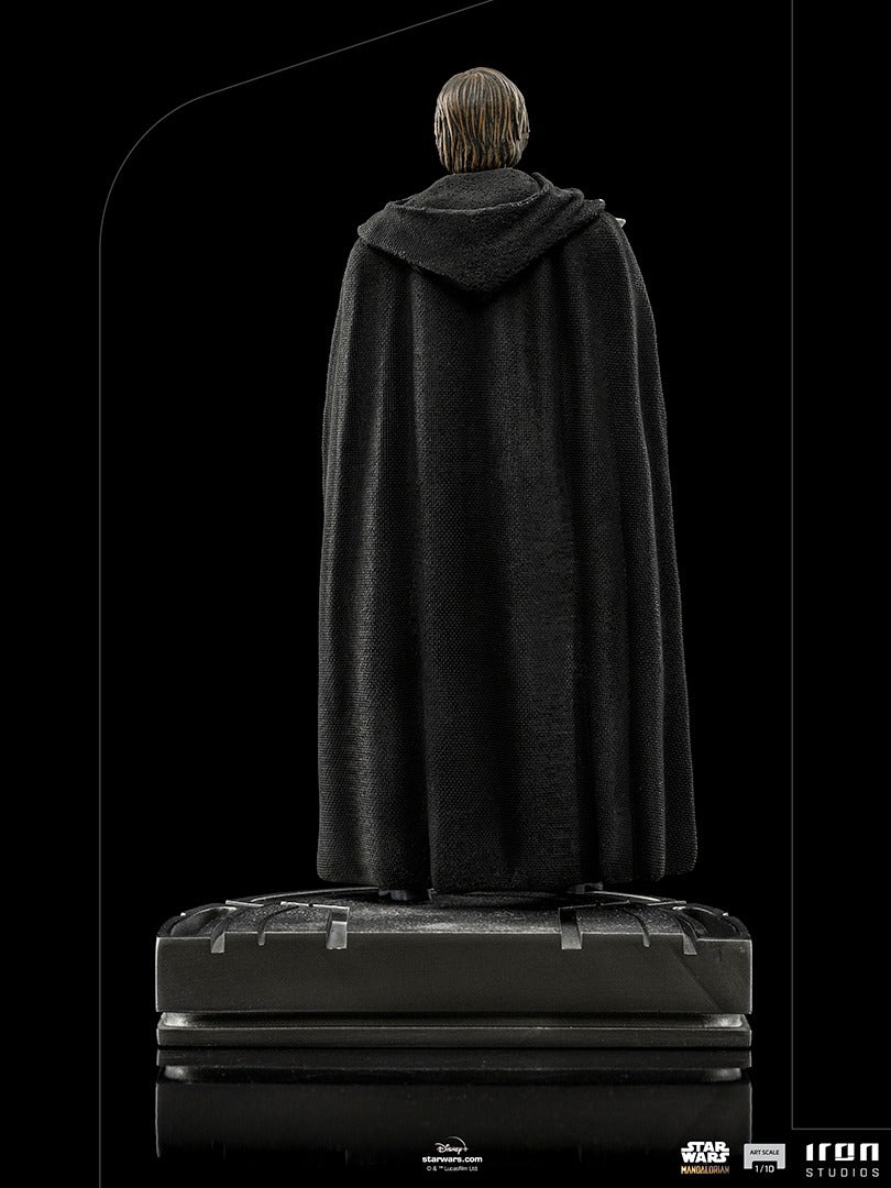 Luke Skywalker and Grogu - Star Wars: The Mandalorian image 6