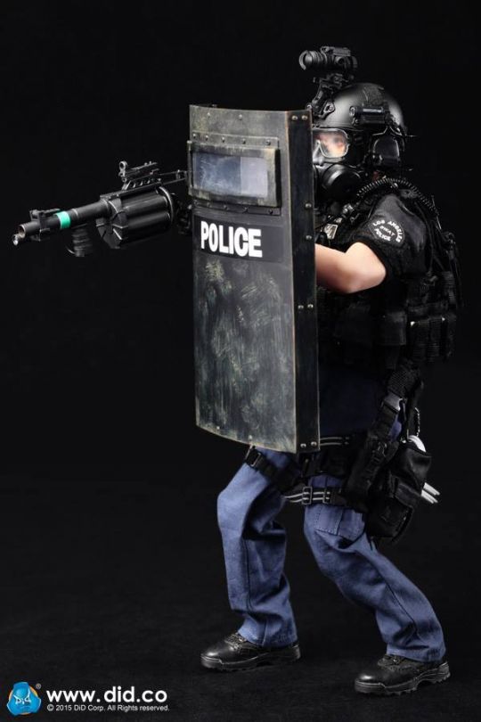 LAPD SWAT 2.0 Point-Man - Denver image 8