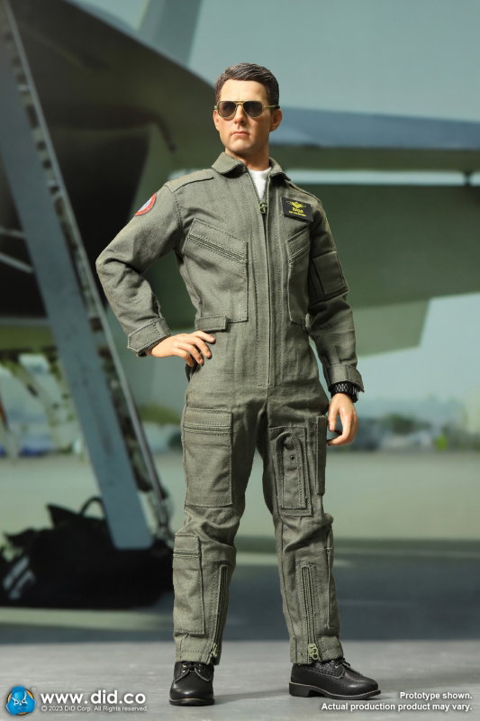 The US Navy Fighter Weapons School Instructor F/A-18E Pilot - Captain Mitchell image 9