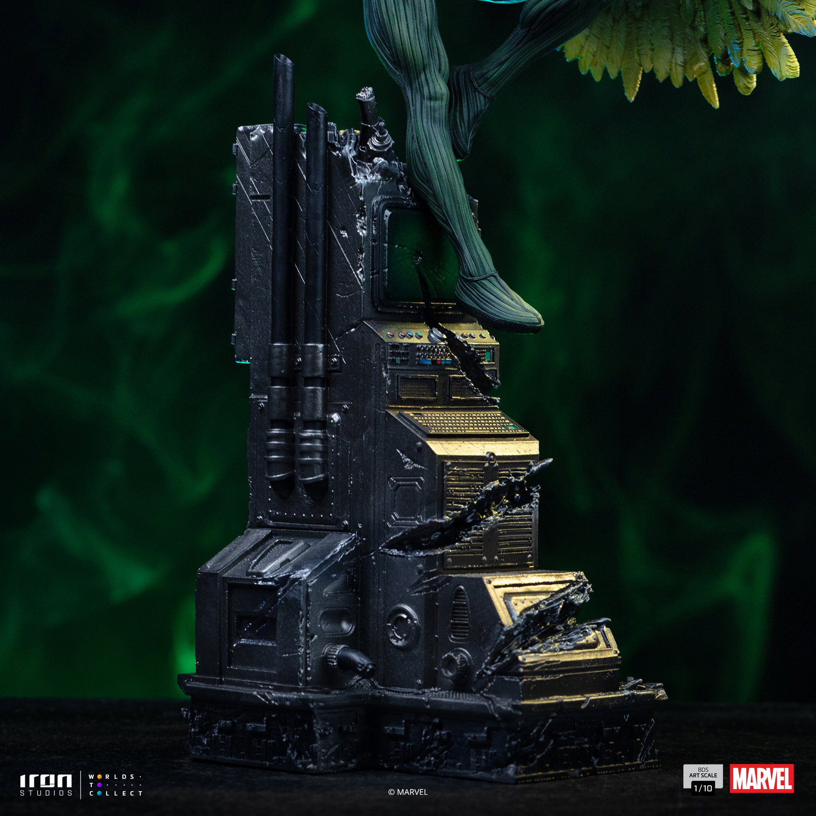 Vulture - Spider-Man vs Villains Diorama - BDS image 9