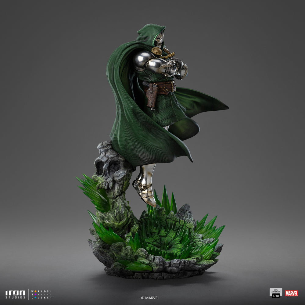 Doctor Doom - Infinity Gauntlet Diorama - BDS image 4