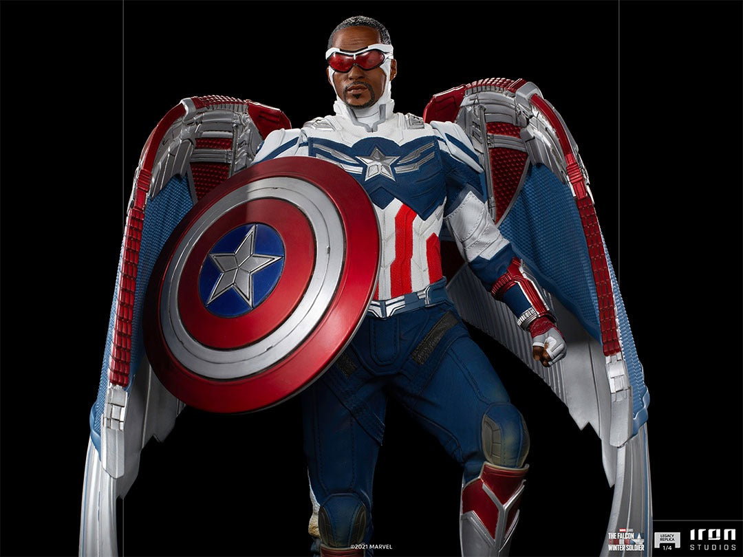 Captain America Sam Wilson (Closed Wings Version) - The Falcon and the Winter Soldier image 6