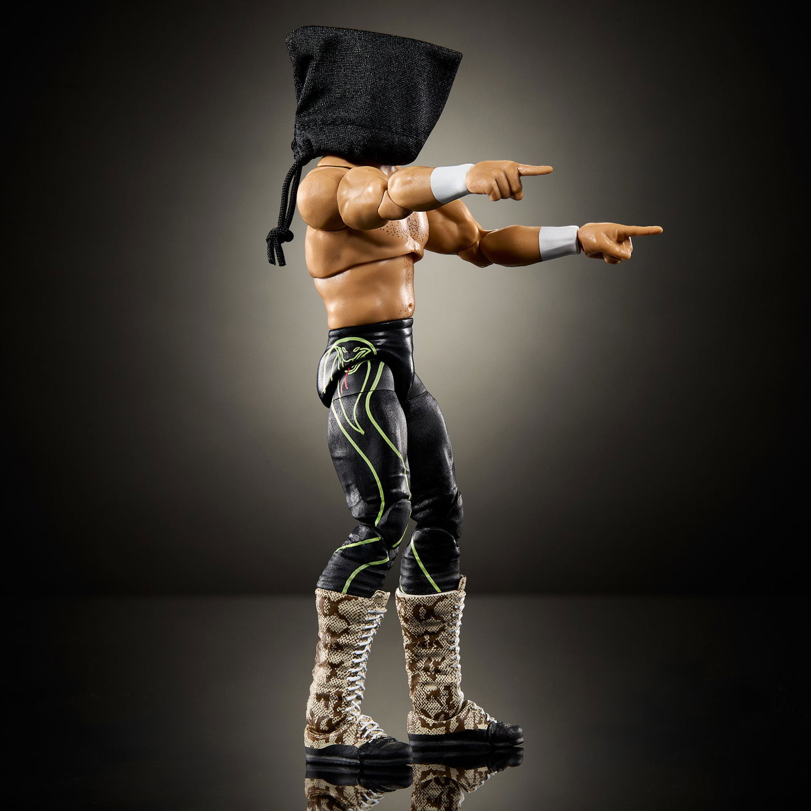 WWE Ultimate Edition 32 Jake "The Snake" Roberts image 6