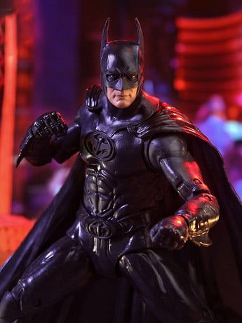 Batman & Robin DC Multiverse Batman (Collect to Build: Mr. Freeze) image 2