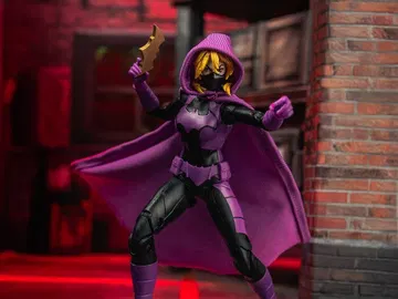 Batgirls Batgirl (Stephanie Brown) (with Digital Code)