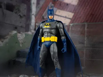 Batman: No Man's Land Batman (with Digital Code)