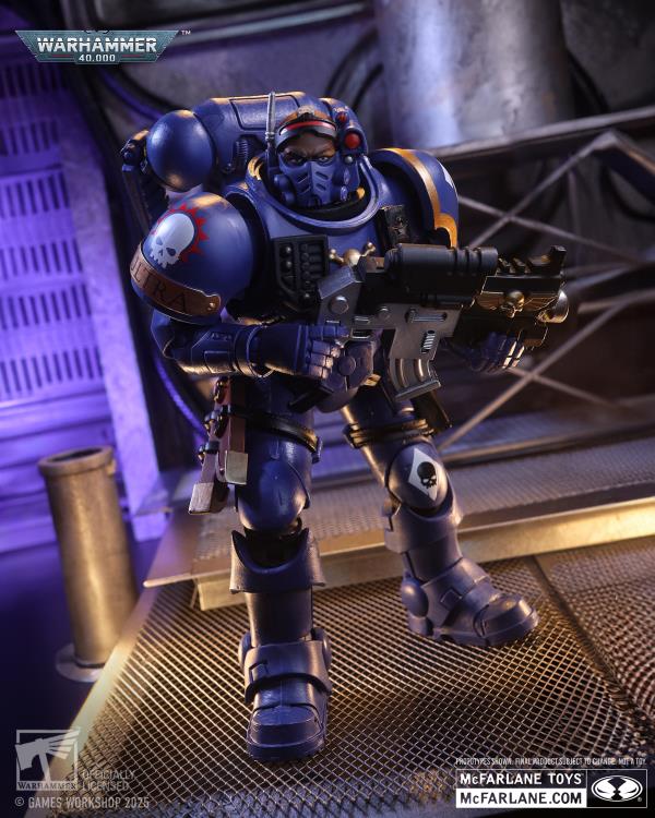 Warhammer 40,000 Ultramarines Lieutenant in Phobos Armor image 5