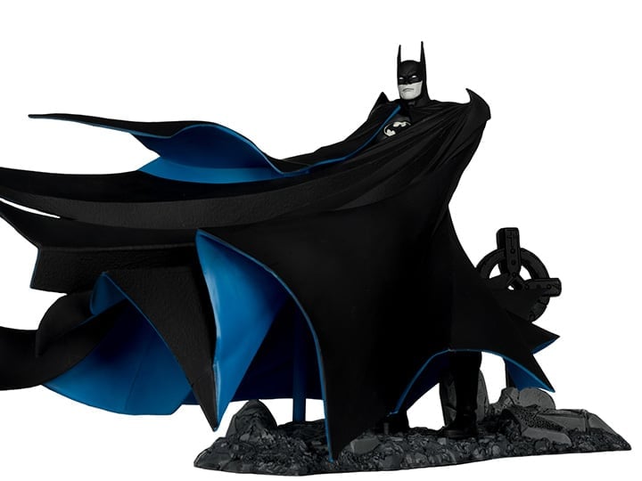 Batman: Year Two DC Multiverse Gold Label Batman BBTS Exclusive Limited Black & White Accent Edition image 1