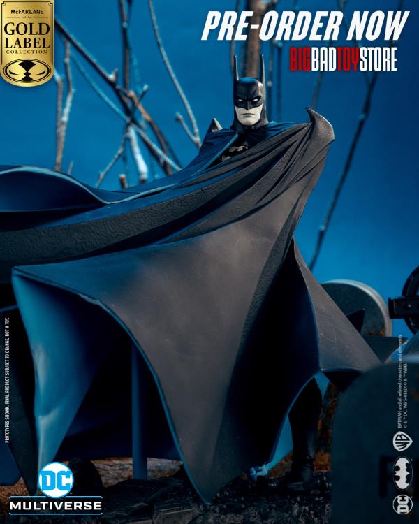 Batman: Year Two DC Multiverse Gold Label Batman BBTS Exclusive Limited Black & White Accent Edition image 3