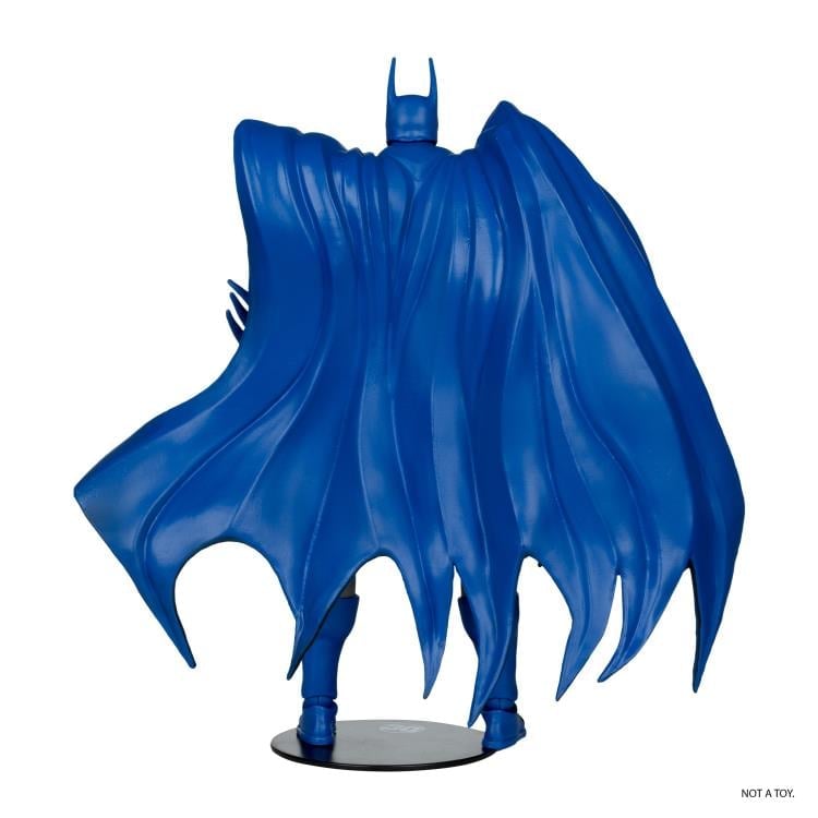 Batman: Year Two DC Multiverse Collector Edition Batman (Chase) image 5