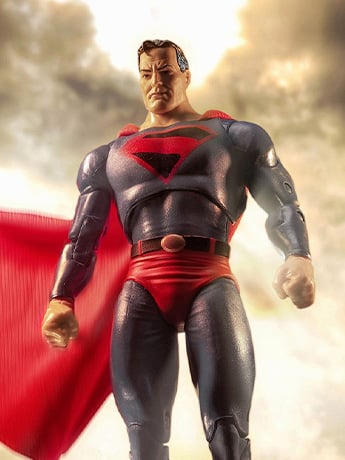 Kingdom Come DC Page Punchers Superman with Comic image 2