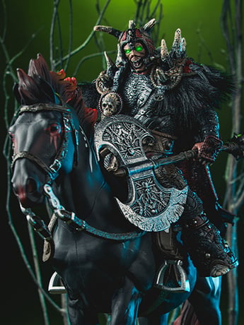Spawn: The Dark Ages Spawn the Bloodaxe with Horse Two-Pack image 2