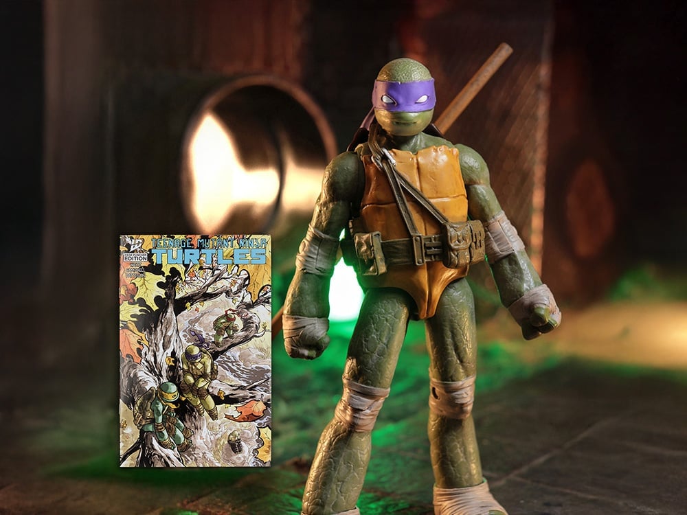 Teenage Mutant Ninja Turtles Page Punchers Donatello with Comic image 1