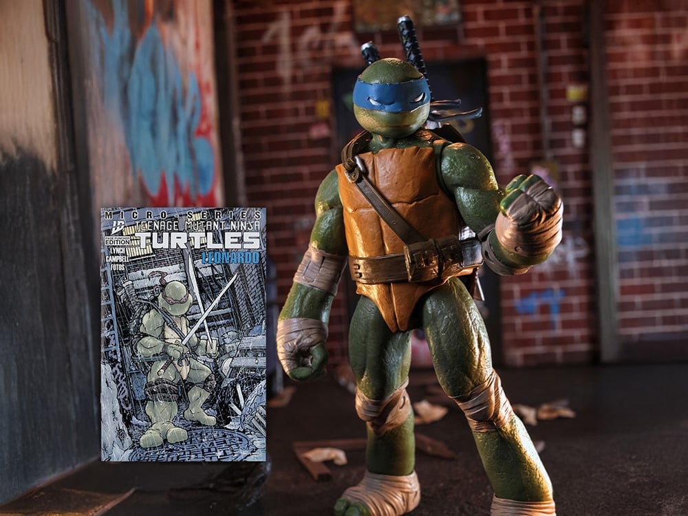 Teenage Mutant Ninja Turtles Page Punchers Leonardo with Comic image 1