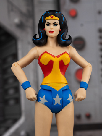 Super Friends DC Retro Wonder Woman image 2