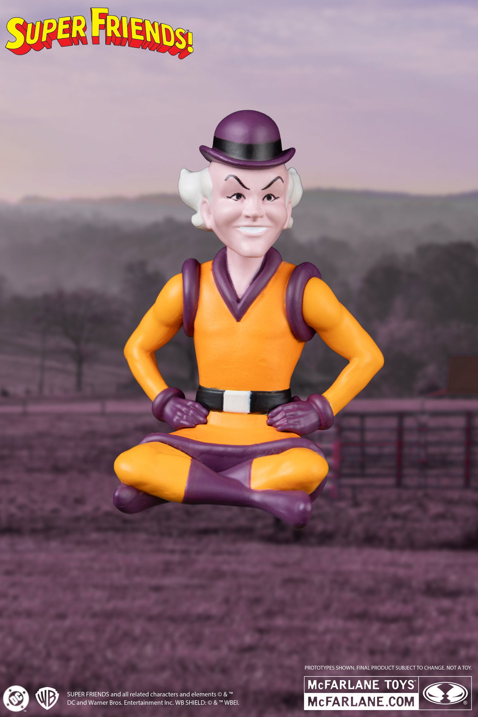 Super Friends DC Retro Farmer Superman and Mr. Mxyzptlk Two-Pack image 7