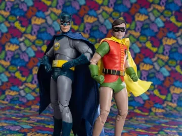 Batman (1966) DC Multiverse Collector Edition Batman & Robin Two-Pack