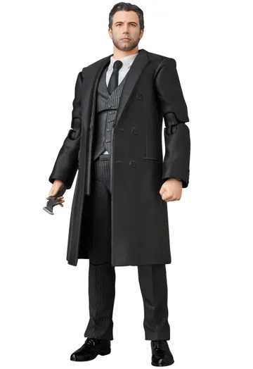 BRUCE WAYNE