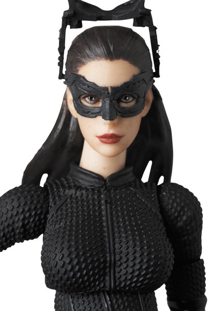 SELINA KYLE image 5