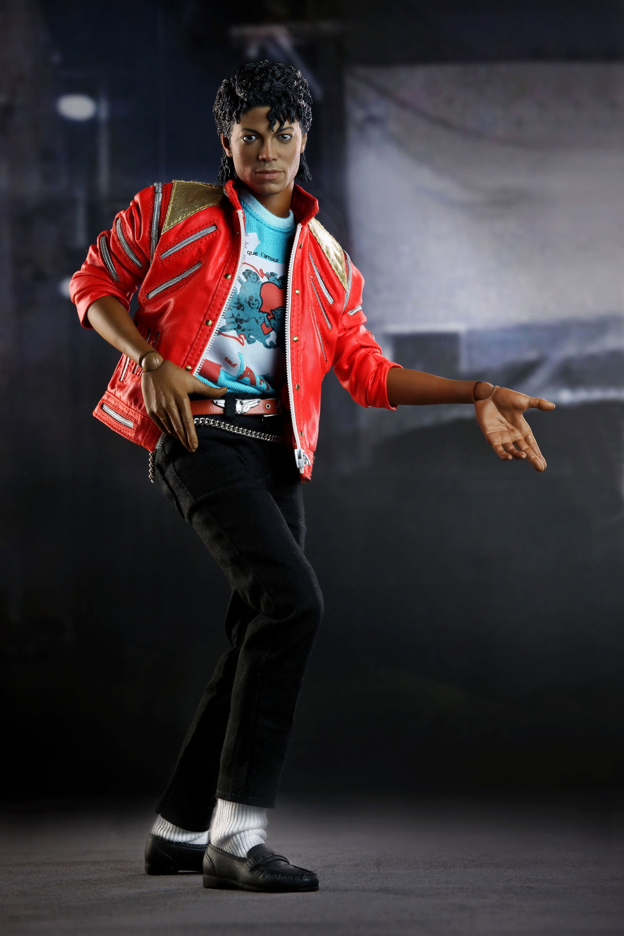 Michael Jackson (Beat It) image 6