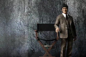 Bruce Lee (Suit)