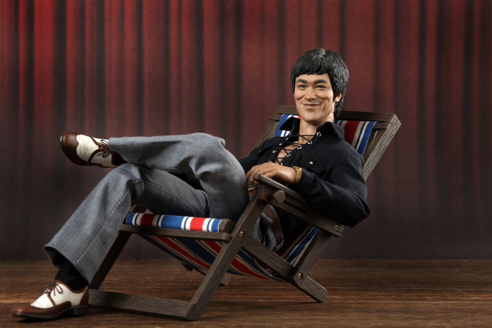 Bruce Lee (Casual Wear) image 4