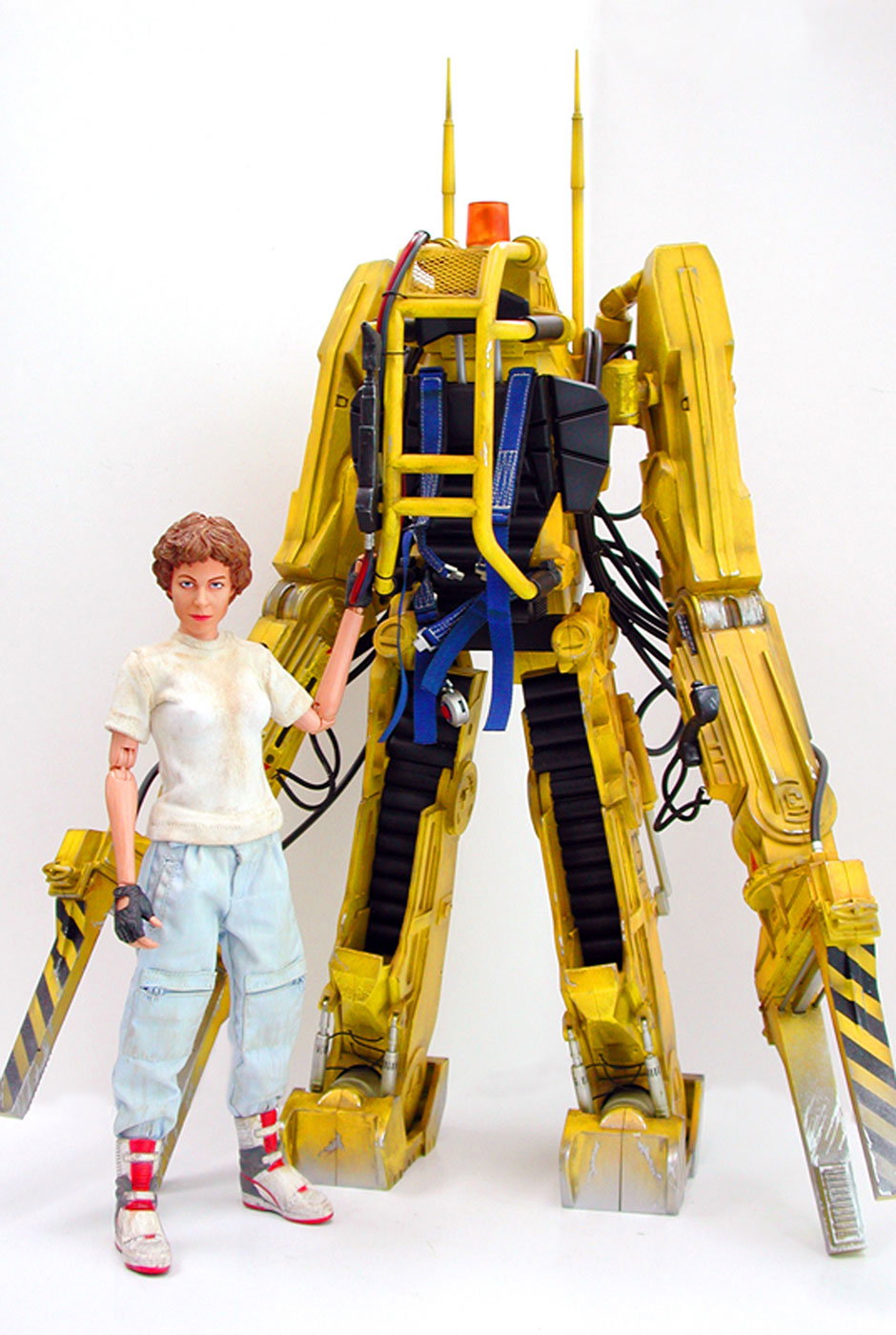 Aliens - Power Loader With Ellen Ripley image 2