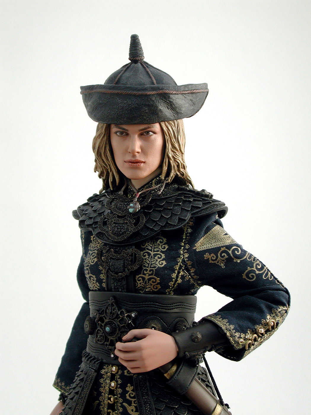 Pirates Of The Caribbean / At World's End - Elizabeth Swann image 2