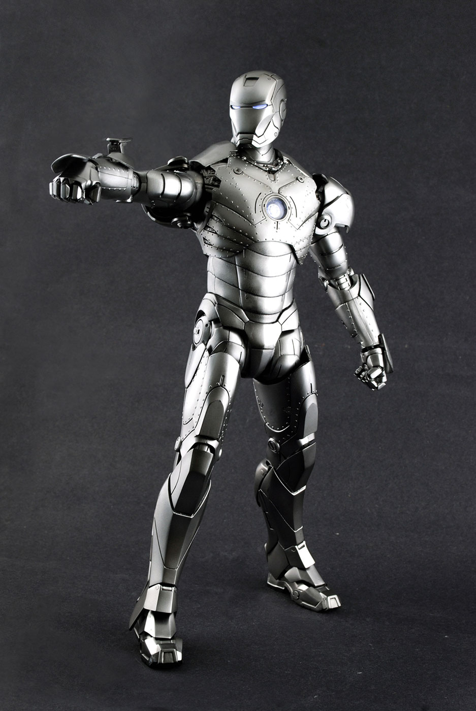 Iron Man - Mark 2 image 5
