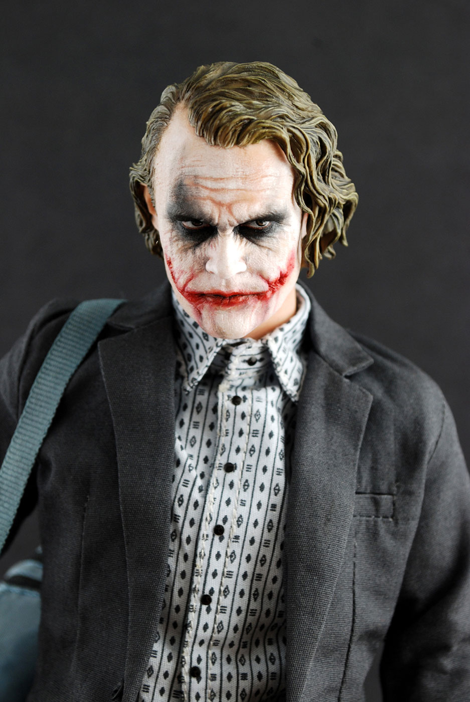 Dark Knight - Joker (Bank Robber) image 1