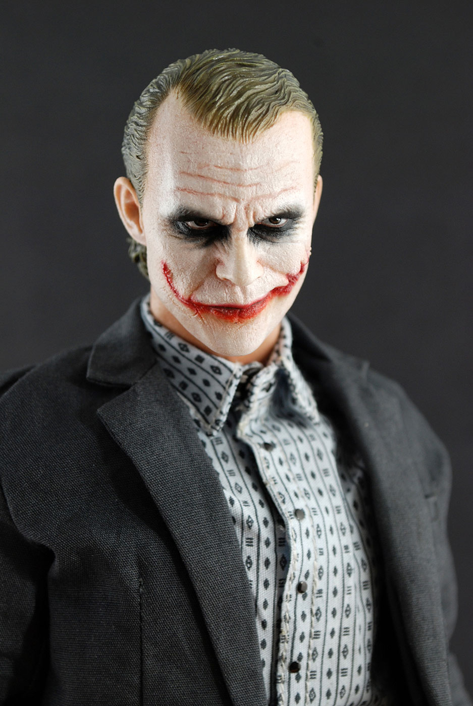 Dark Knight - Joker (Bank Robber) image 4