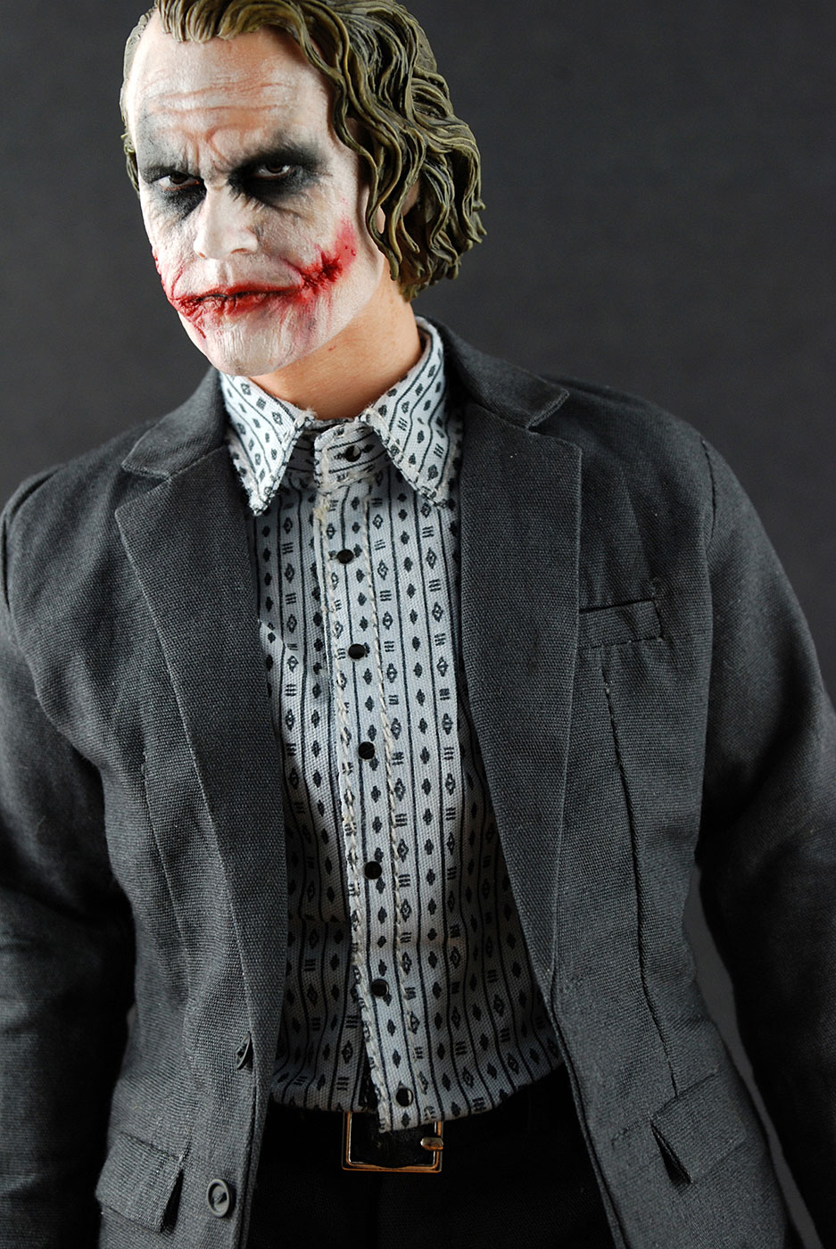 Dark Knight - Joker (Bank Robber) image 6