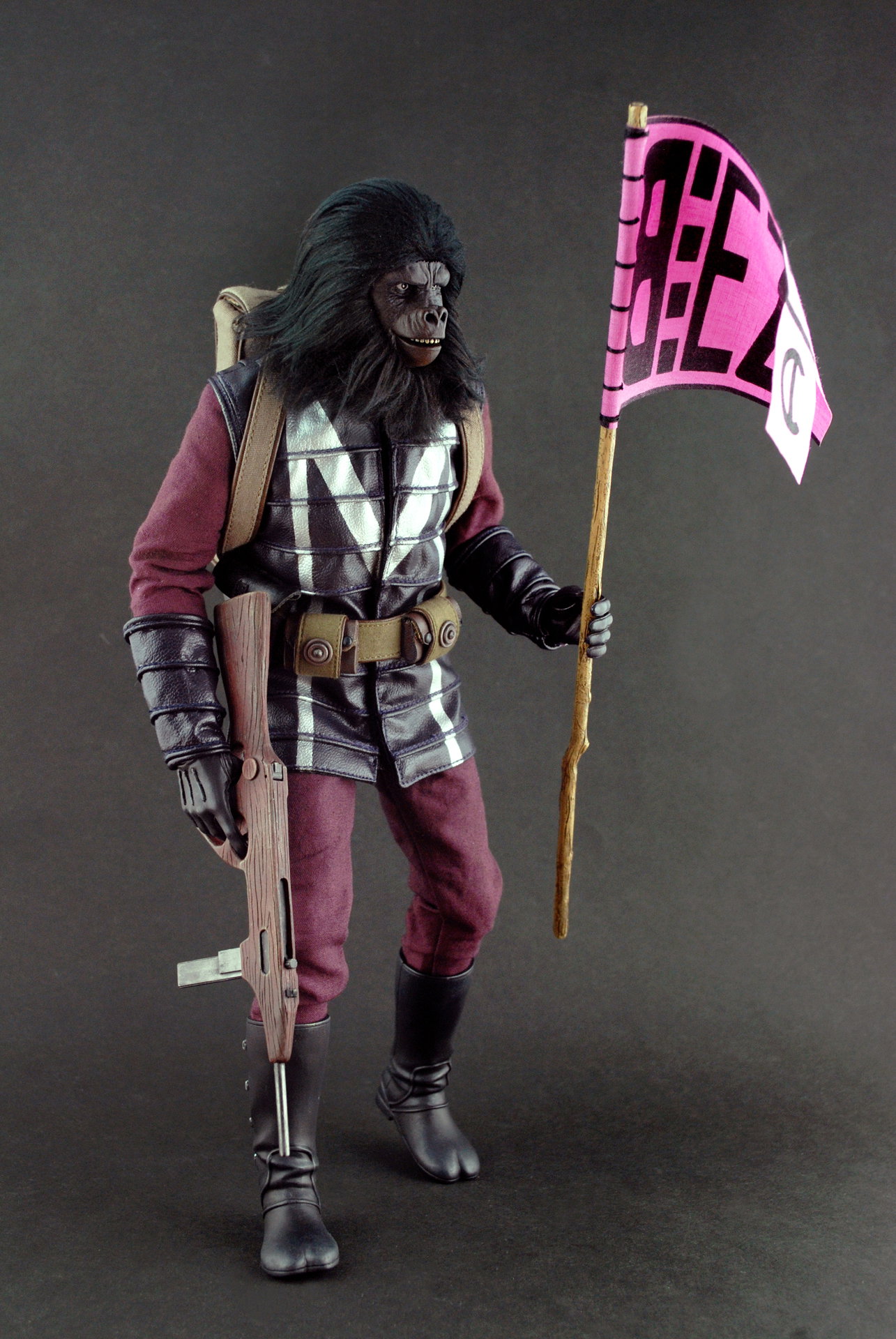 Planet Of The Apes - Gorilla Captain image 4