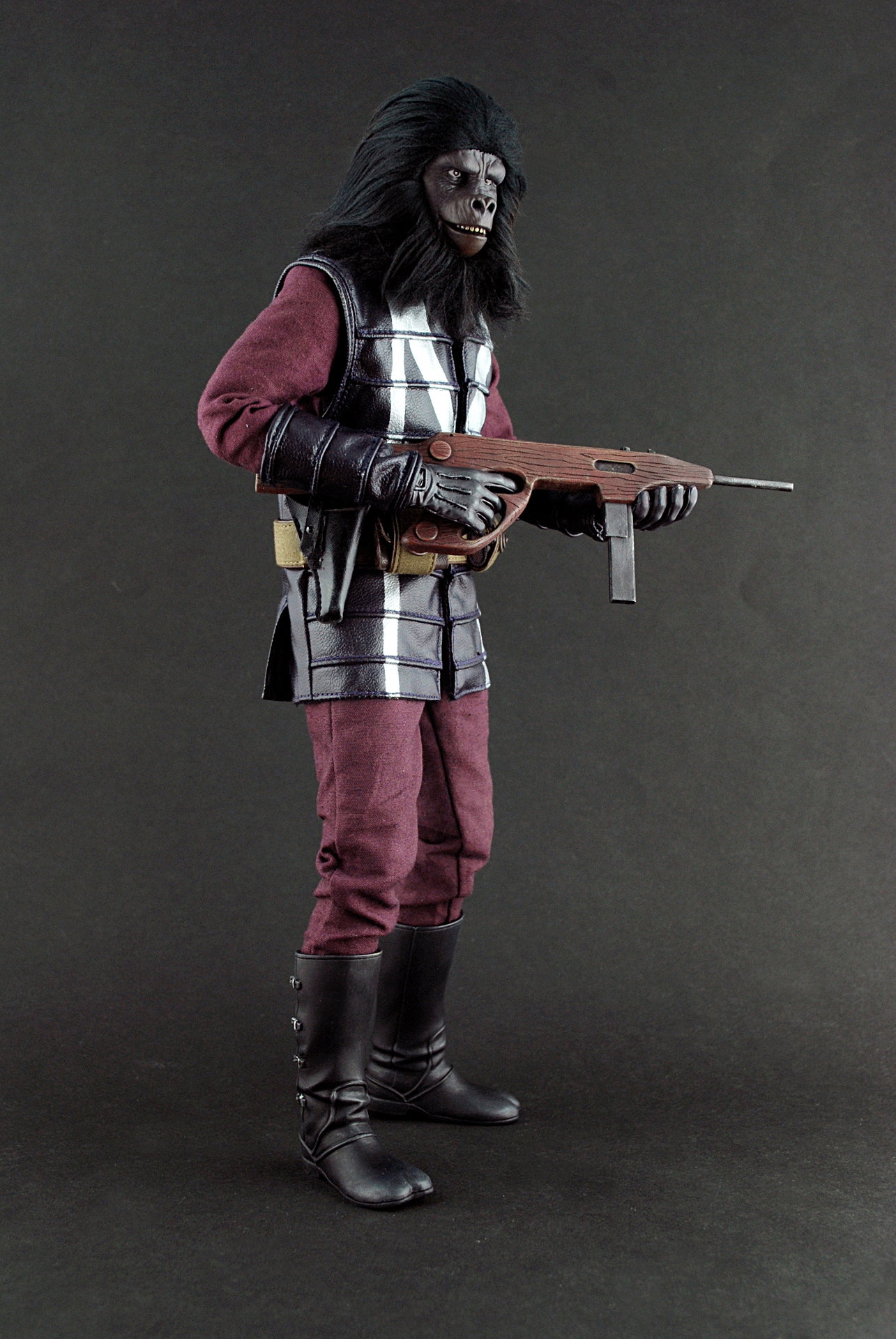Planet Of The Apes - Gorilla Captain image 7