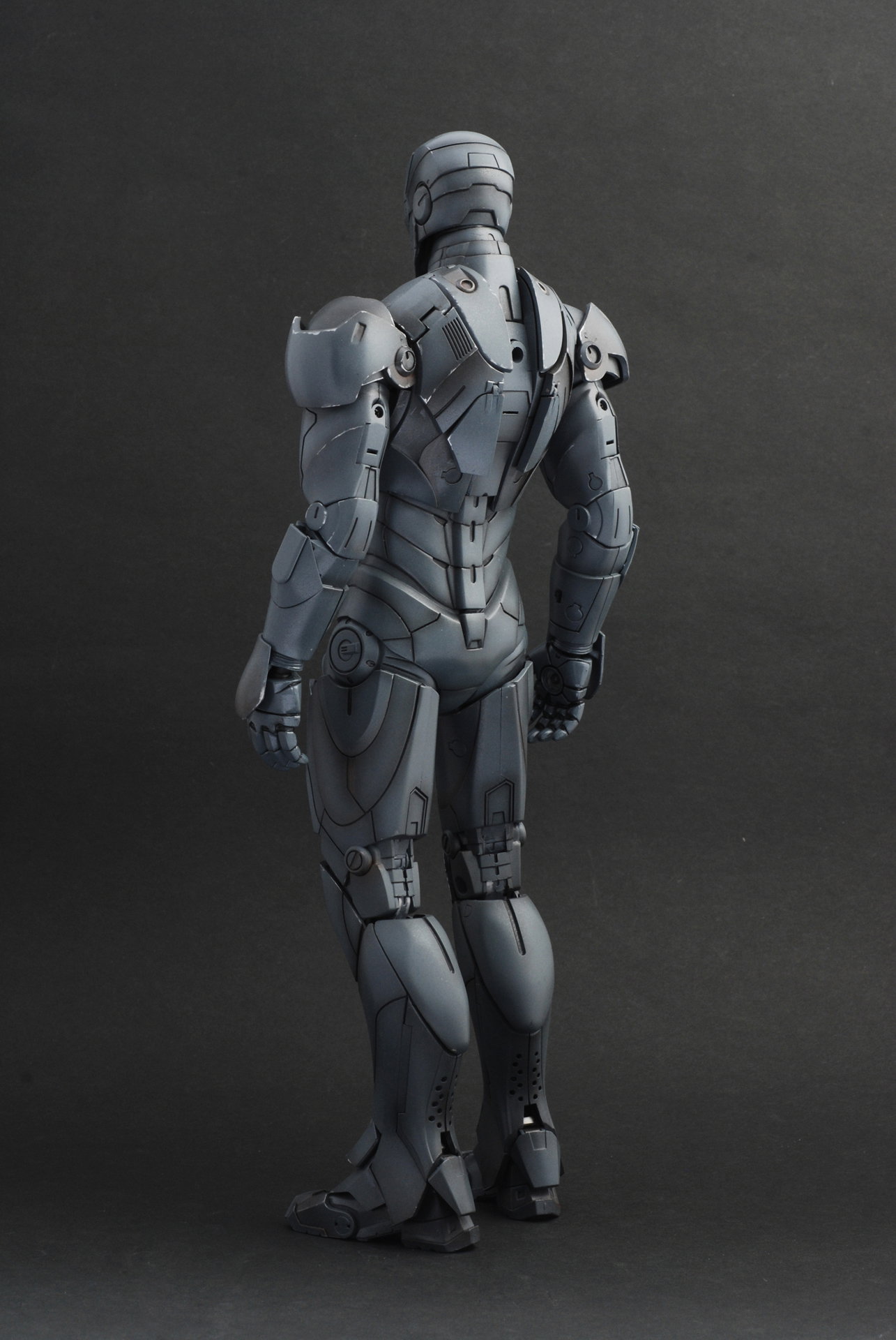 Iron Man - Mark 3 (Silly Thing Grey Scale Version) image 2