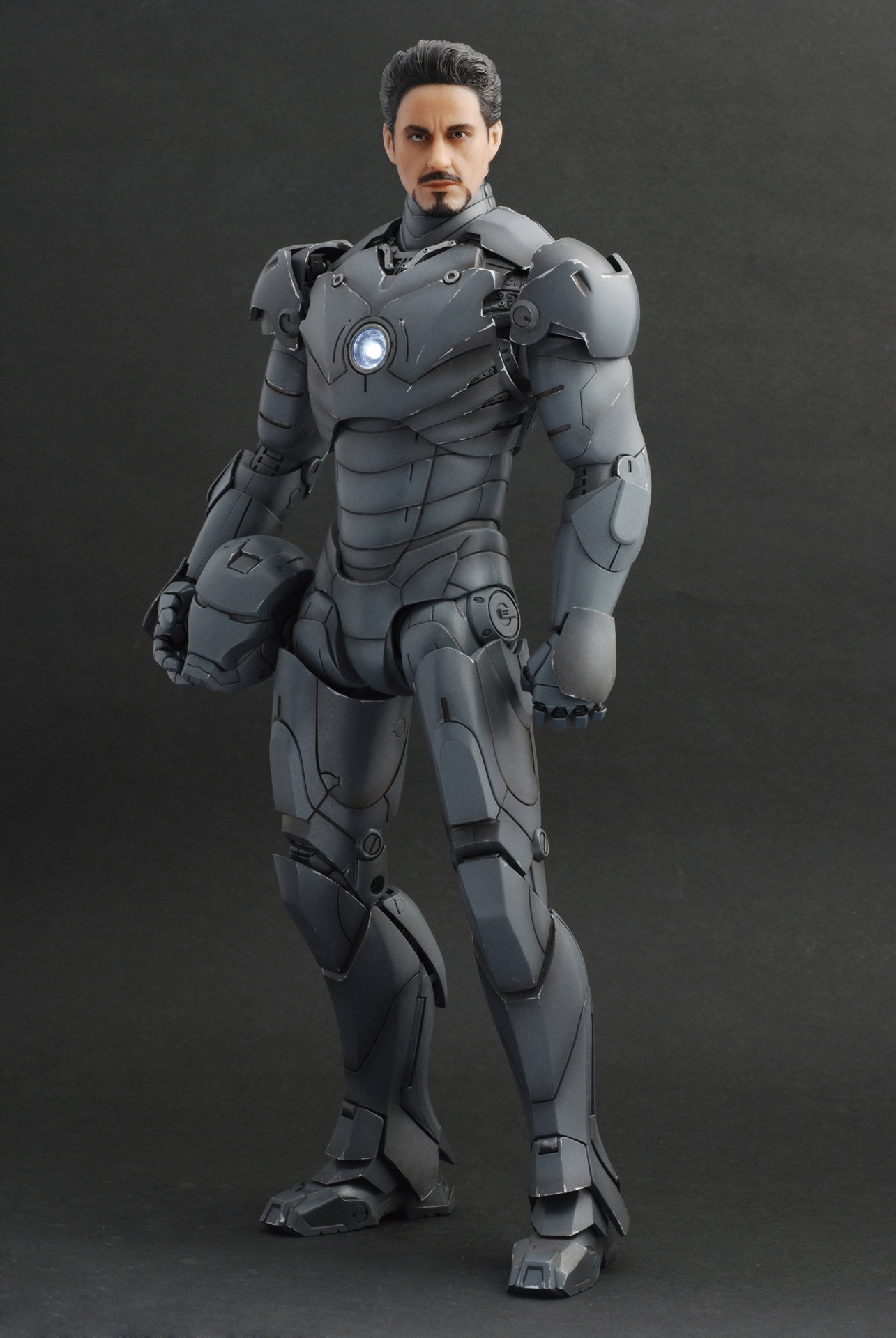 Iron Man - Mark 3 (Silly Thing Grey Scale Version) image 9