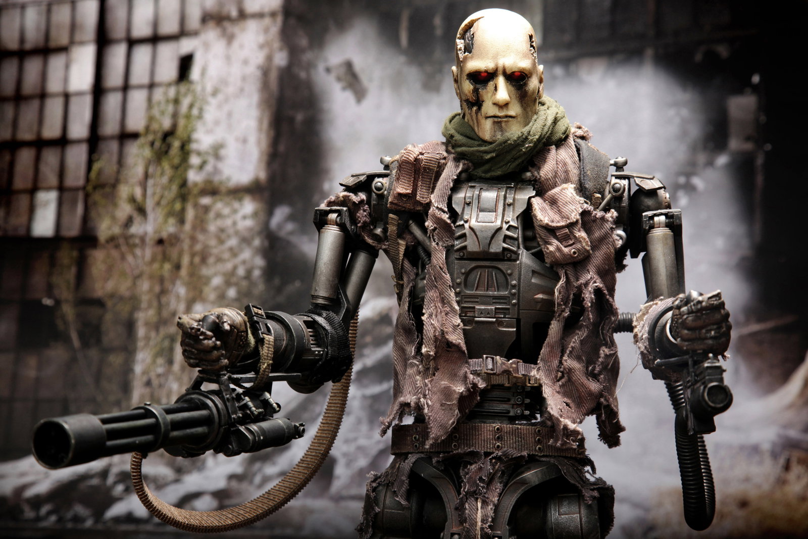 Terminator 4 - T-600 Endoskeleton (Damaged Skin Version) image 7