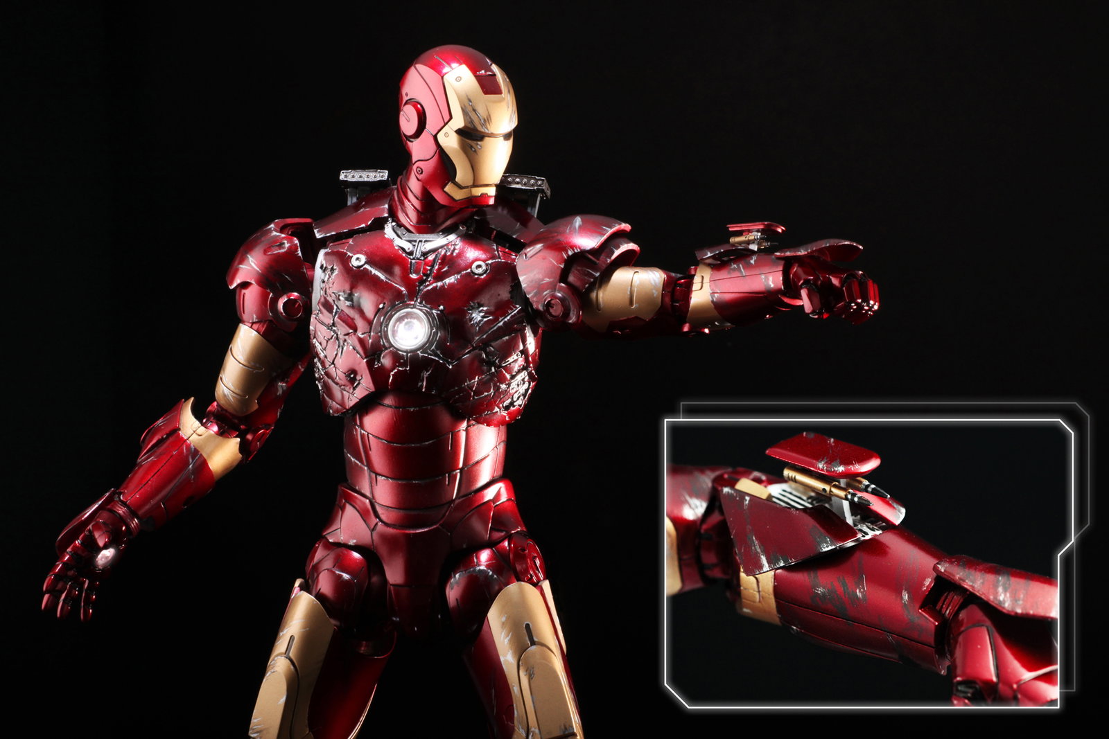Iron Man - Mark 3 (Battle Damage Version) [With Bonus Accessory] image 8