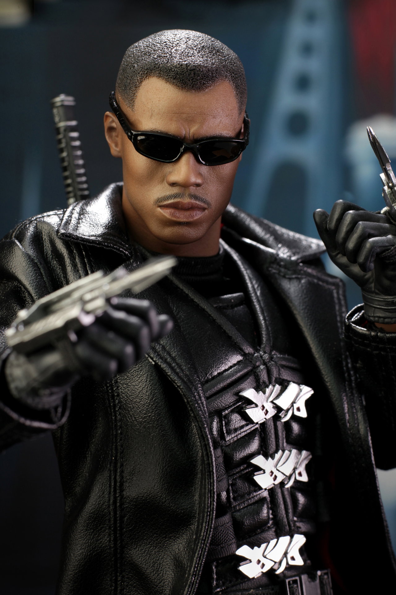 Blade II - Blade image 2