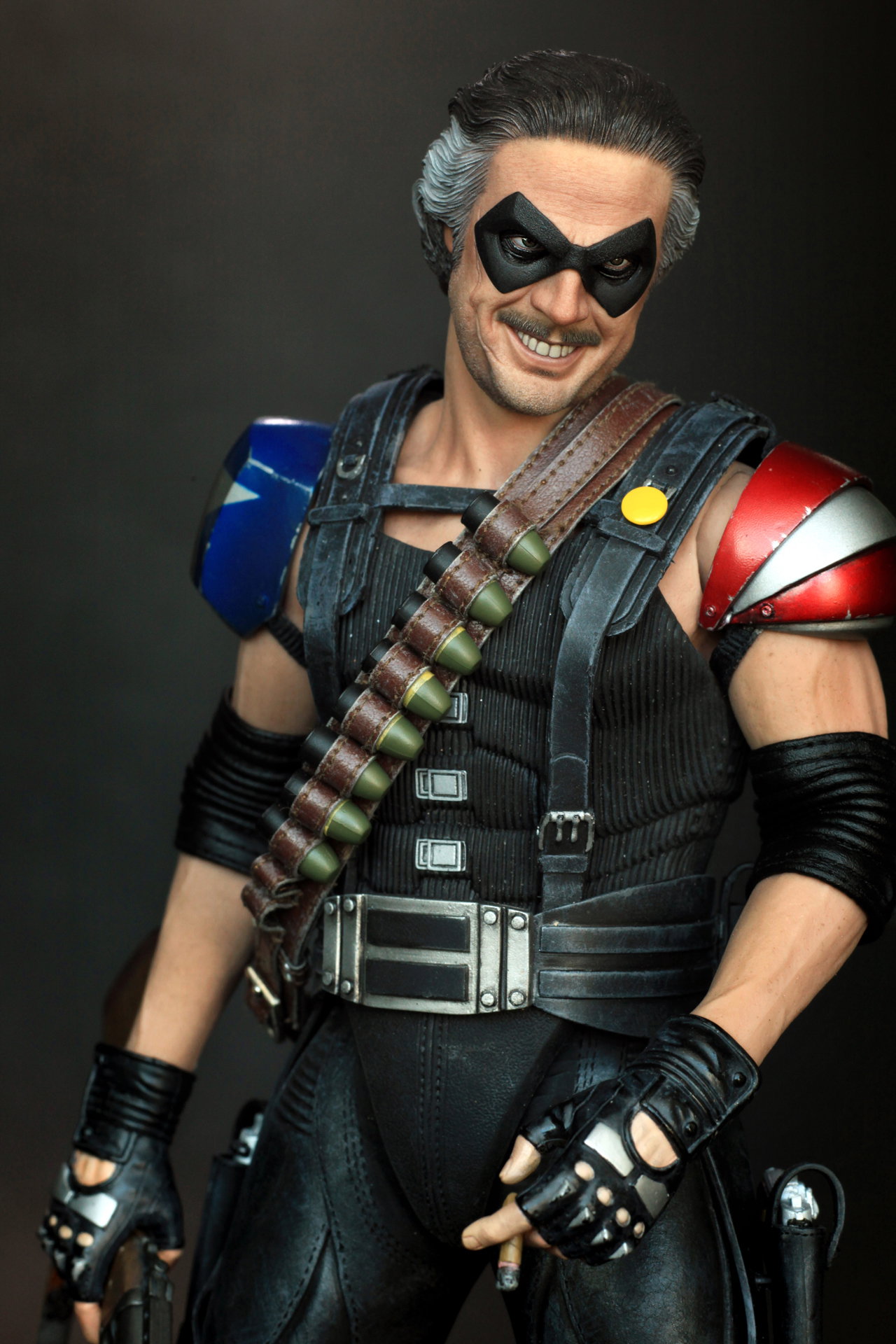 Watchmen - The Comedian image 4