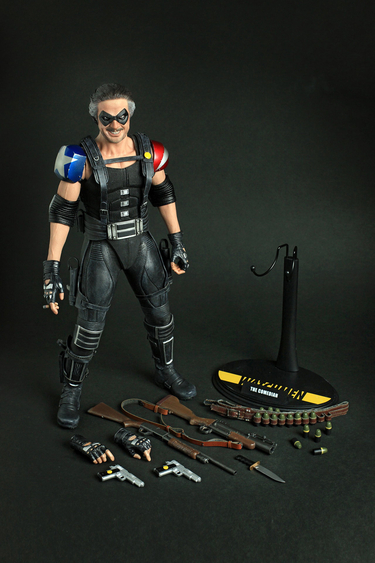Watchmen - The Comedian image 8
