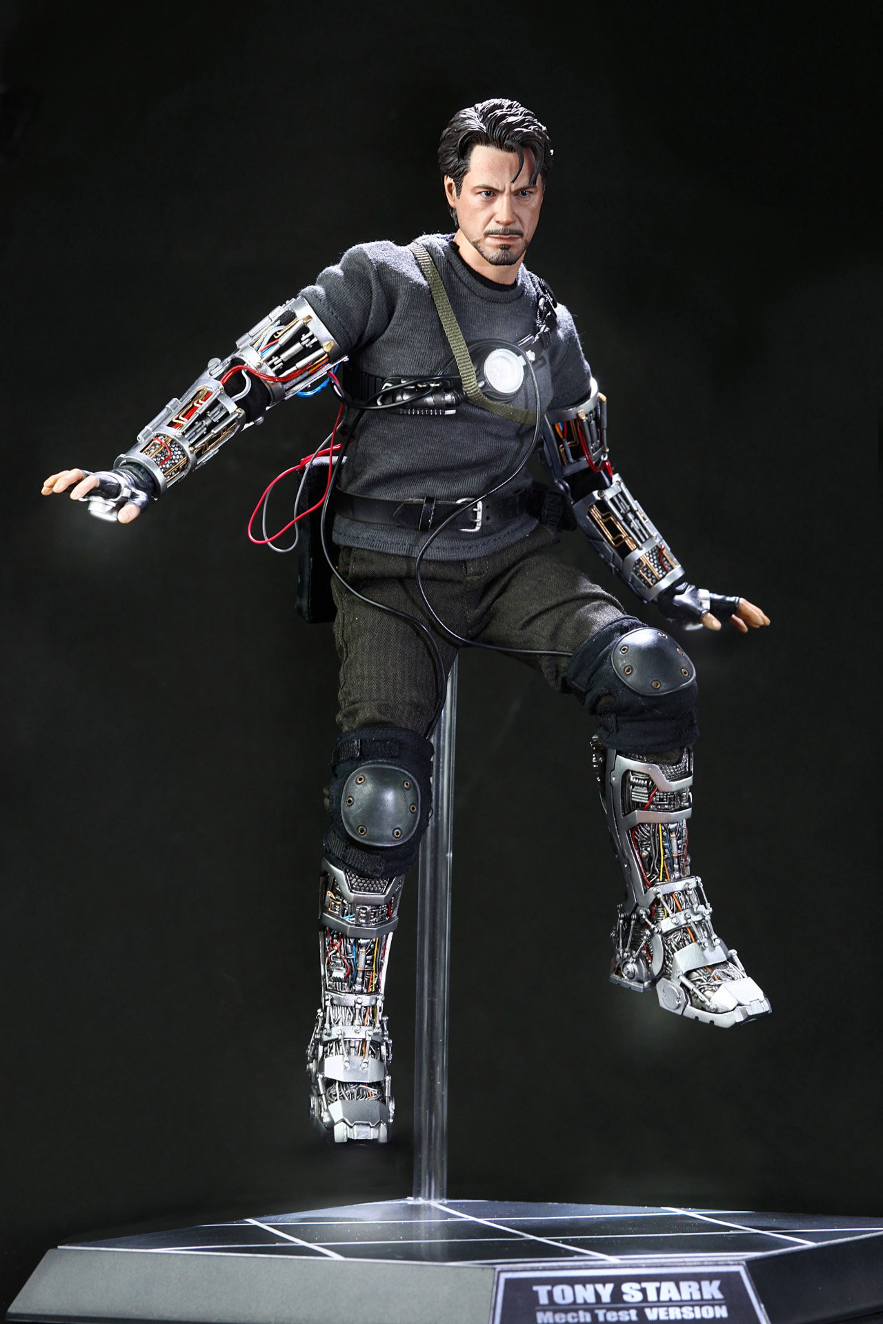 Iron Man - Tony Stark (Mech Test Version) image 3