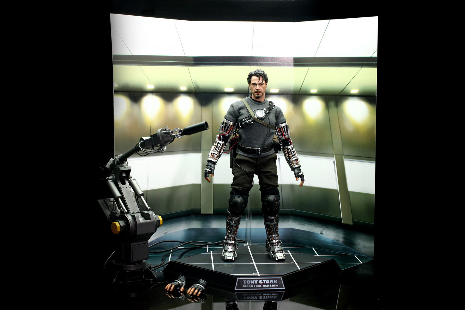 Iron Man - Tony Stark (Mech Test Version) image 4
