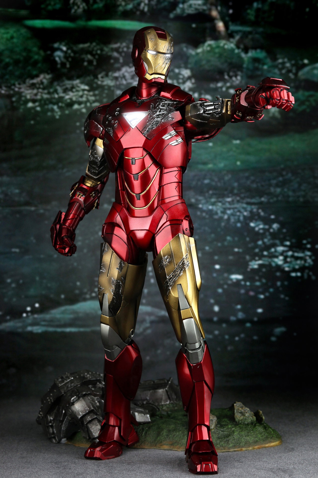 Iron Man 2 - Mark 6 image 6