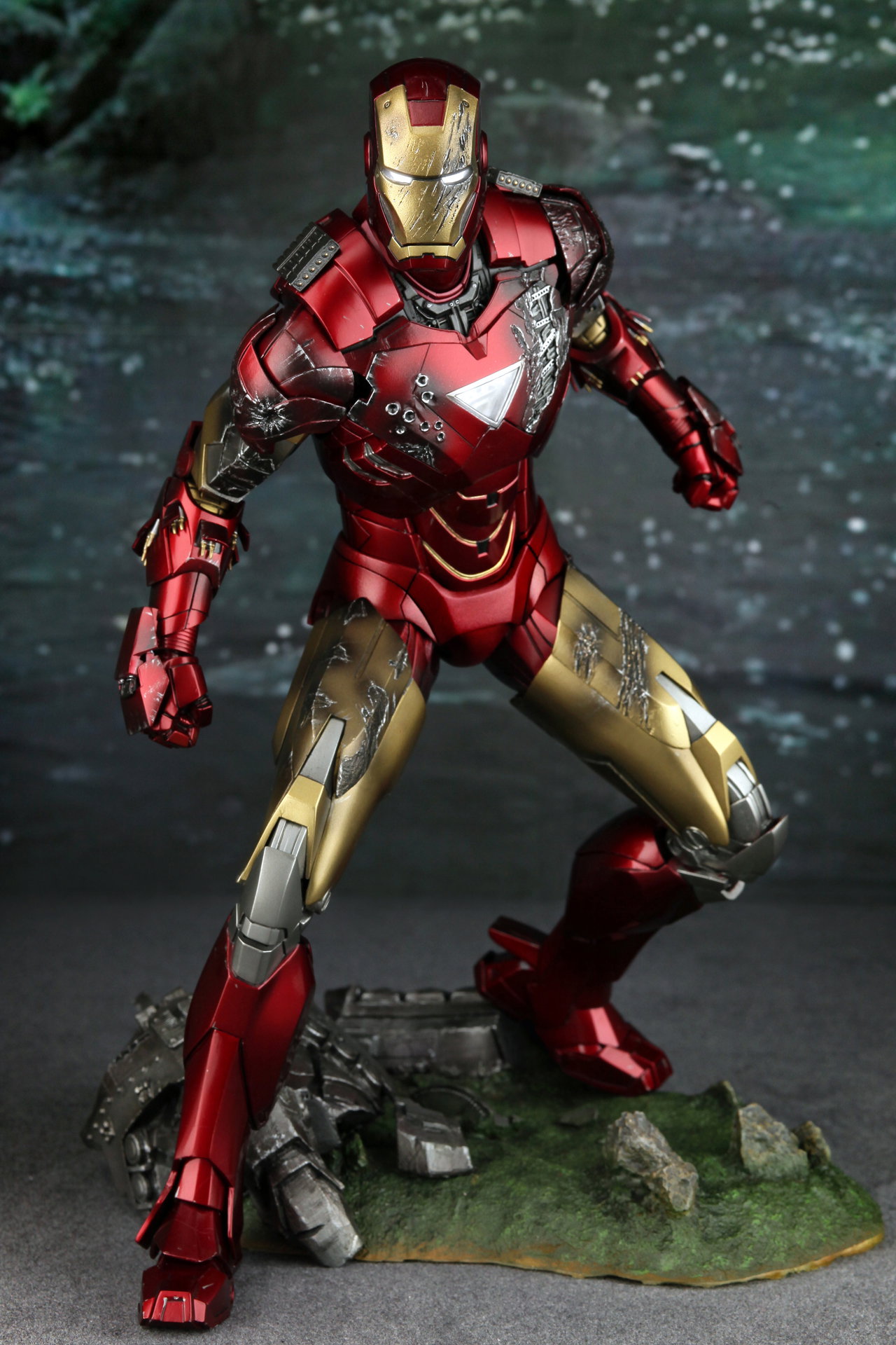 Iron Man 2 - Mark 6 [With Bonus Accessory] image 9