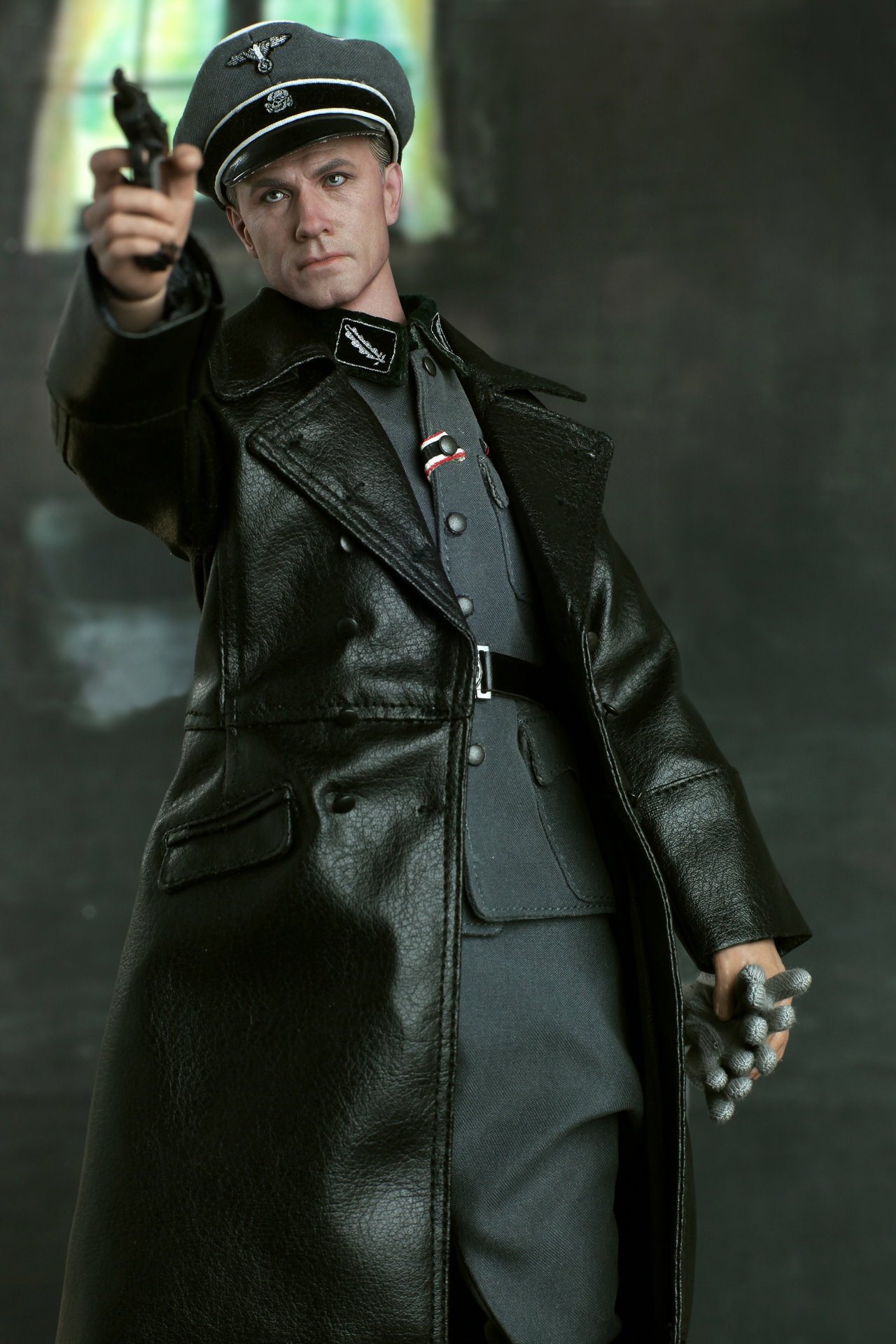 Inglourious Basterds - Colonel Hans Landa image 2