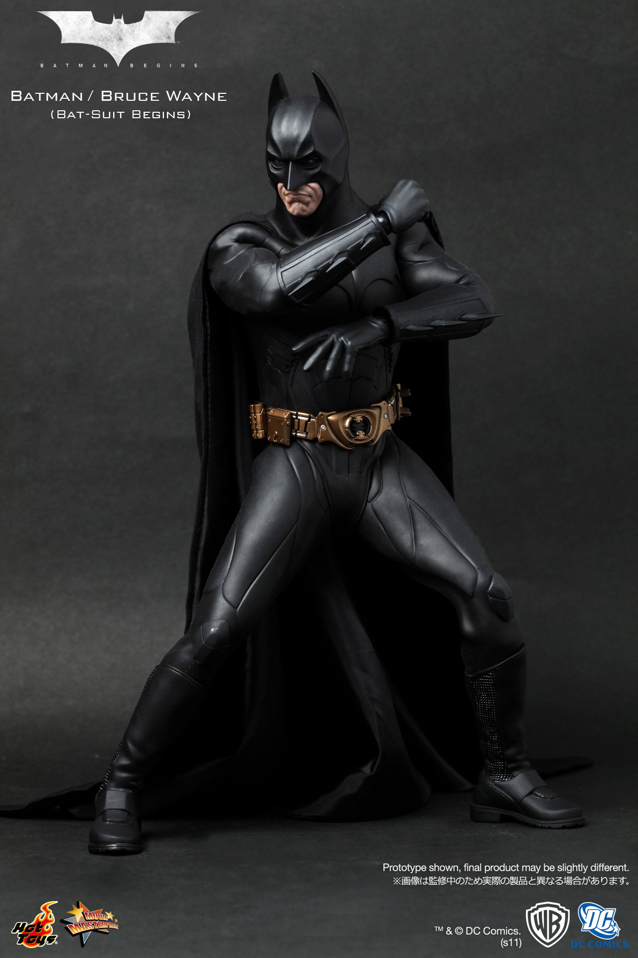 Batman Begins - Batman / Bruce Wayne (Bat-Suit Begins) image 5